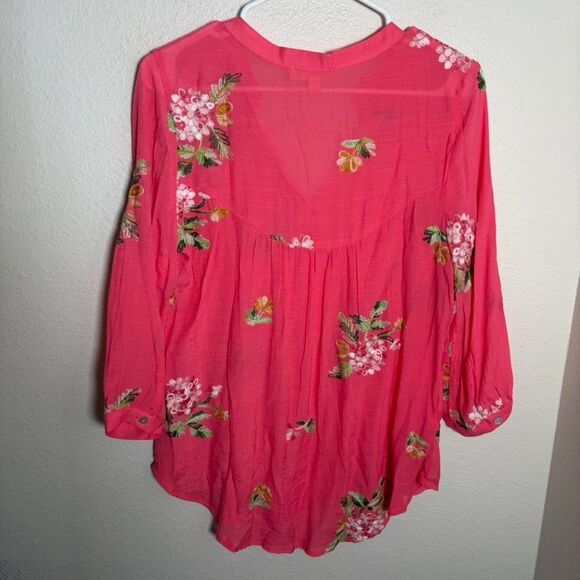 Hope Springs Blouse Women's Small Pink Floral Embroidered V-Neck 3/4 Sleeve - Picture 4 of 8